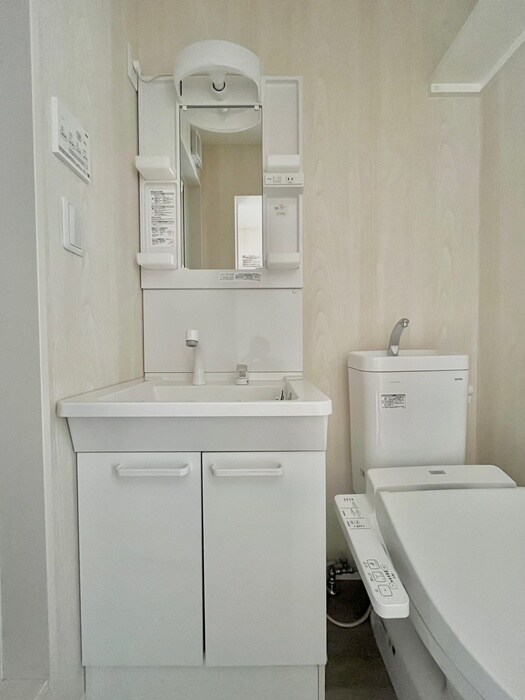 物件内観写真15　(洗面)