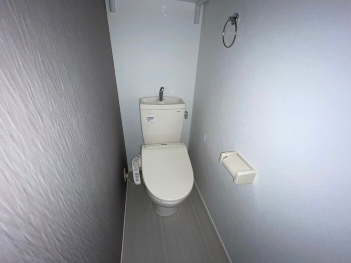 物件内観写真12　(トイレ)