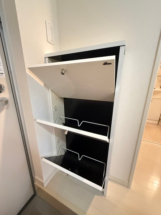 物件内観写真14　(靴箱)