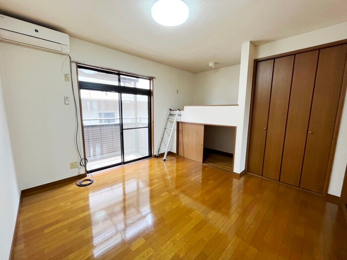 物件内観写真8　(居室)