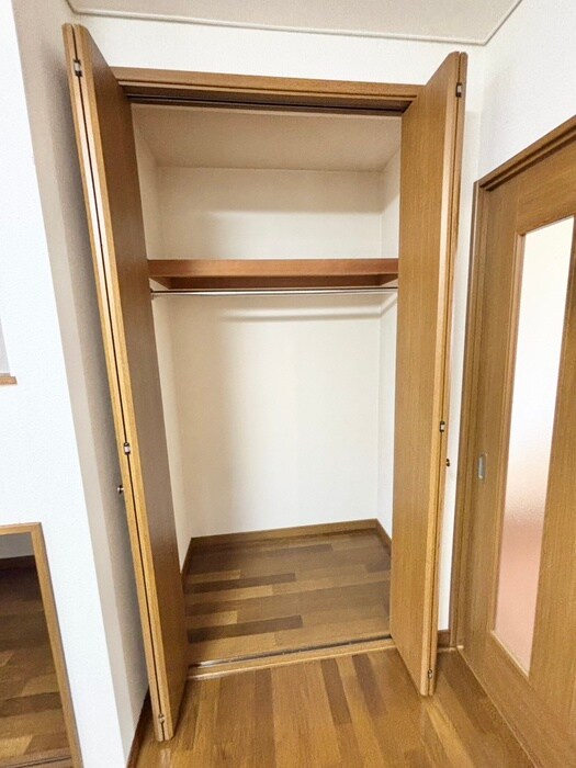 物件内観写真11　(収納)