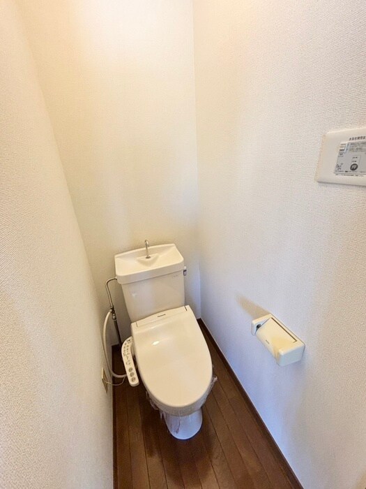 物件内観写真13　(トイレ)