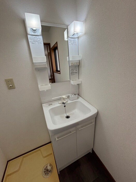 物件内観写真15　(洗面)