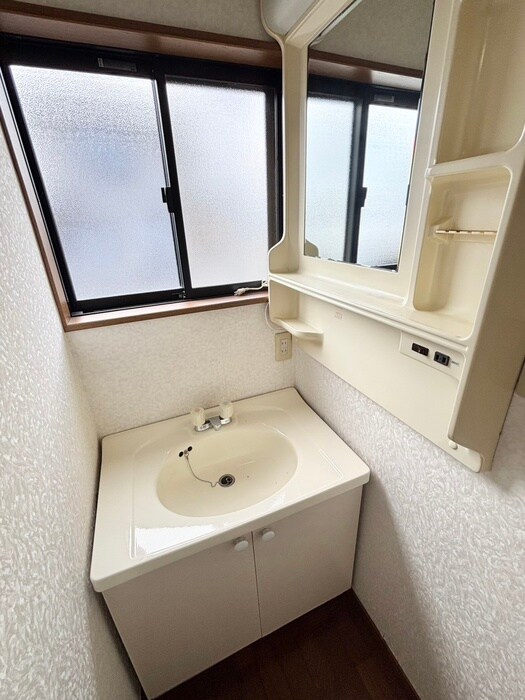 物件内観写真16　(洗面)