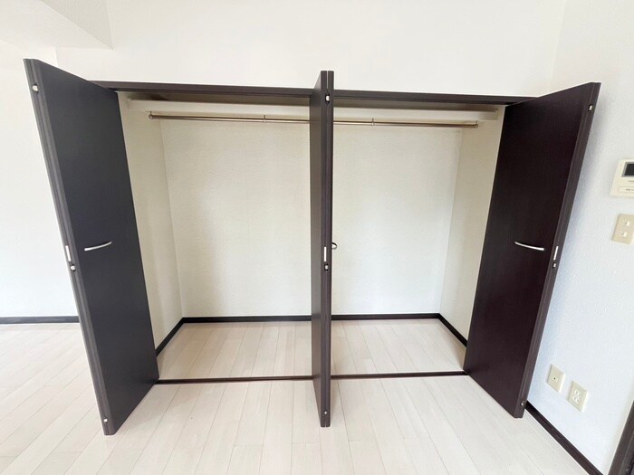 物件内観写真11　(収納)