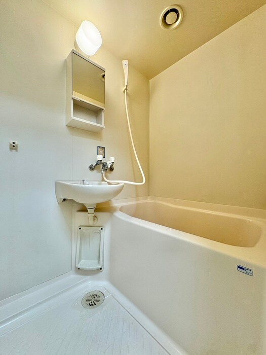 物件内観写真10　(バス／シャワールーム等)
