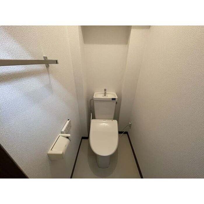 物件内観写真10　(トイレ)