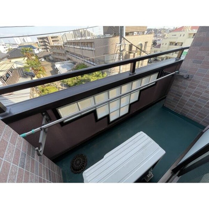 物件内観写真16　(ベランダ・バルコニー)