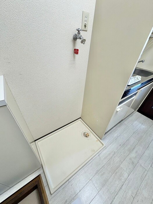 物件内観写真20　(洗濯機置場)