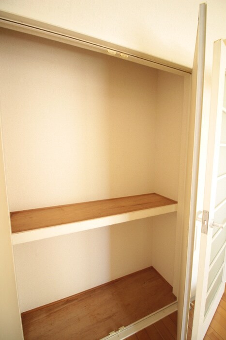 物件内観写真8　(収納)