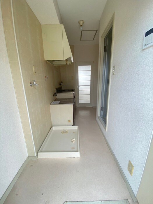 物件内観写真17　(廊下)