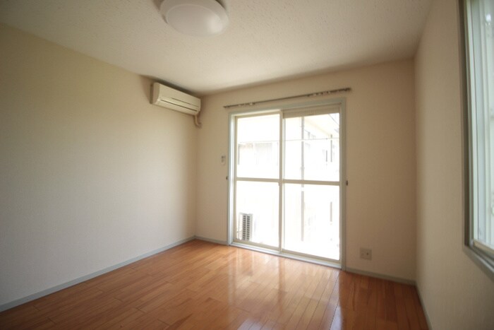 物件内観写真22　(居室)