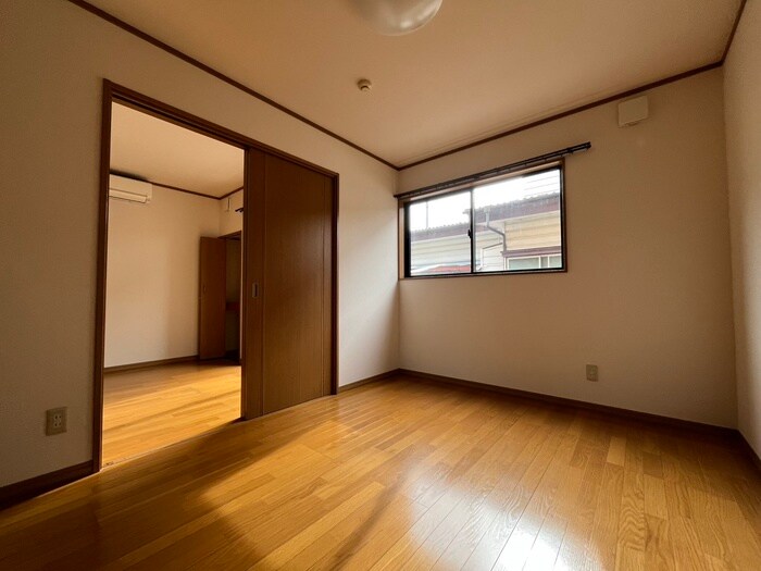 物件内観写真8　(居室)