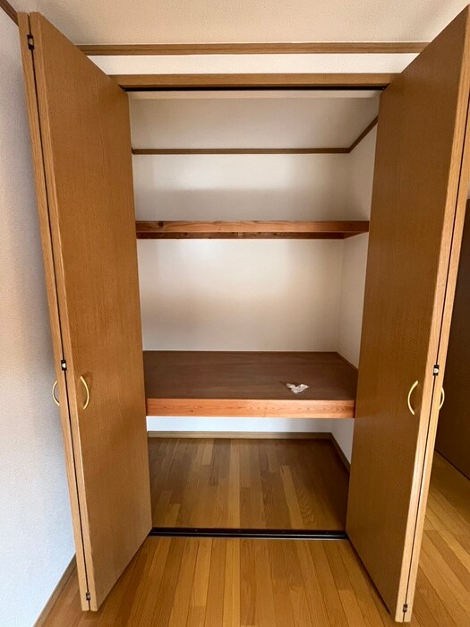 物件内観写真14　(収納)