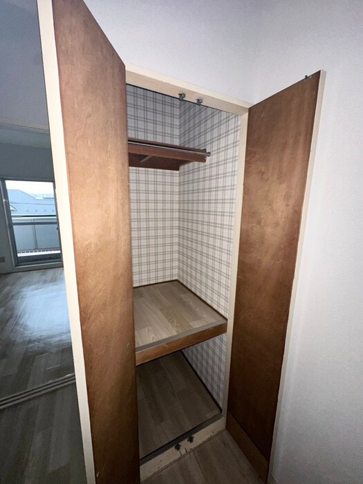 物件内観写真11　(収納)