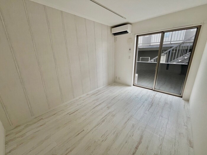 物件内観写真10　(居室)