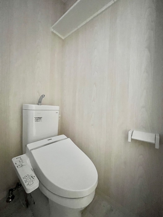 物件内観写真14　(トイレ)