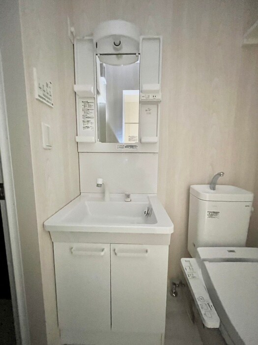 物件内観写真15　(洗面)