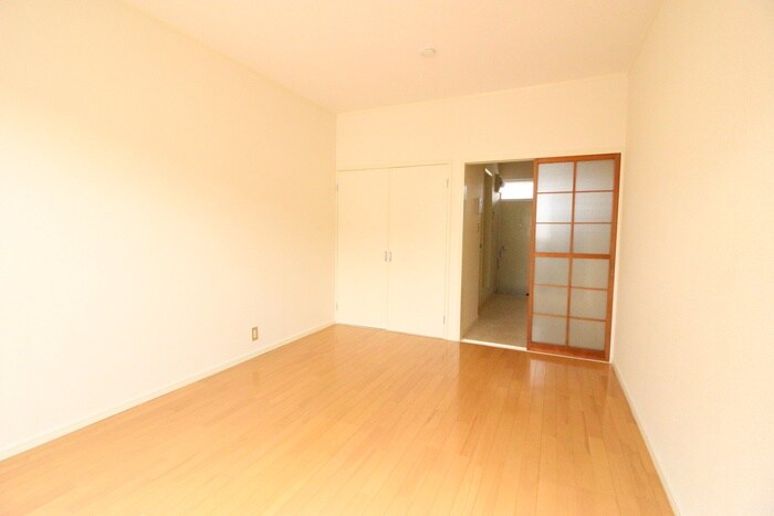 物件内観写真10　(居室)