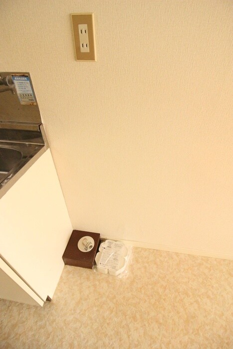 物件内観写真13　(洗濯機置場)