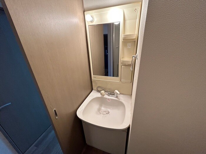 物件内観写真13　(洗面)