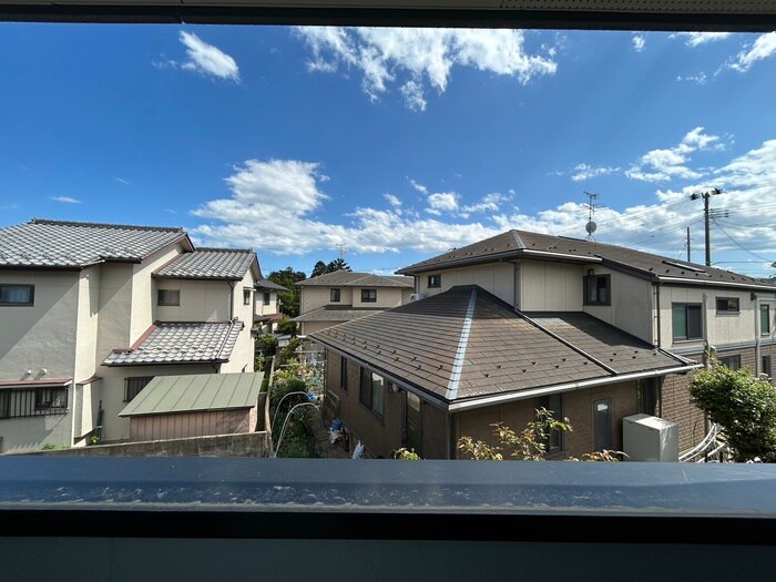 物件内観写真22　(室内からの展望)