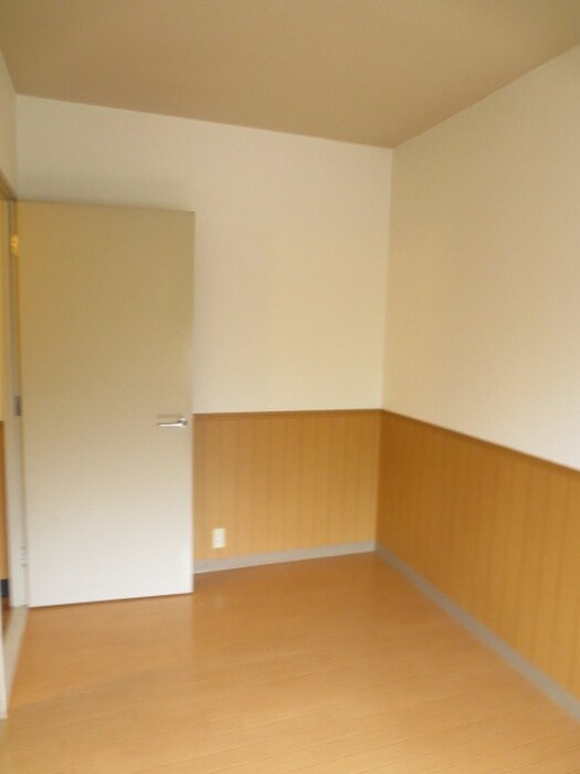 物件内観写真15　(居室)