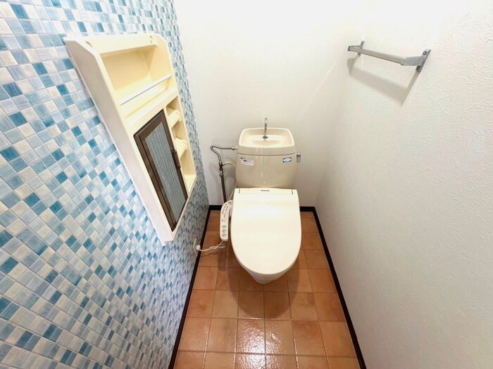 物件内観写真11　(トイレ)