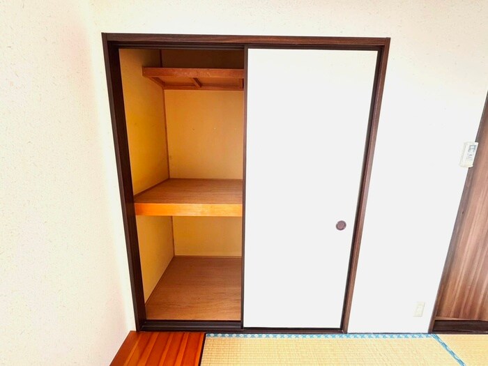 物件内観写真15　(収納)