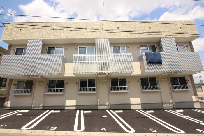 物件外観写真2　(外観写真)