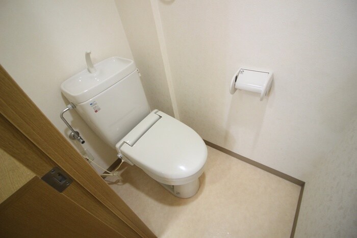 物件内観写真14　(トイレ)