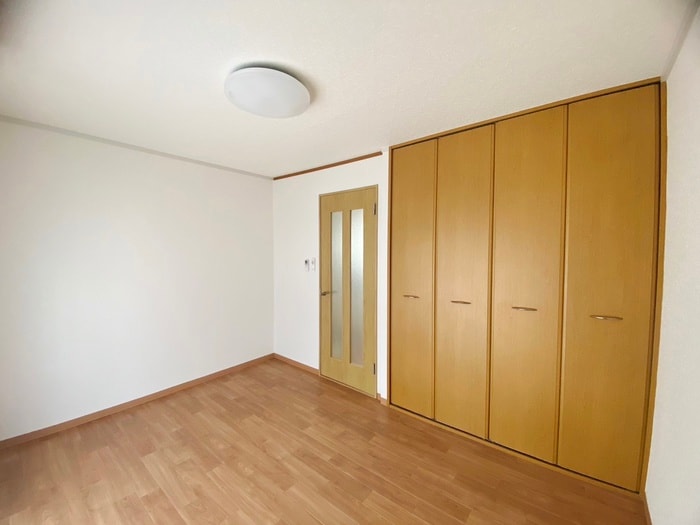 物件内観写真5　(居室)