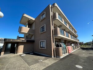 ル－プル南仙台外観写真