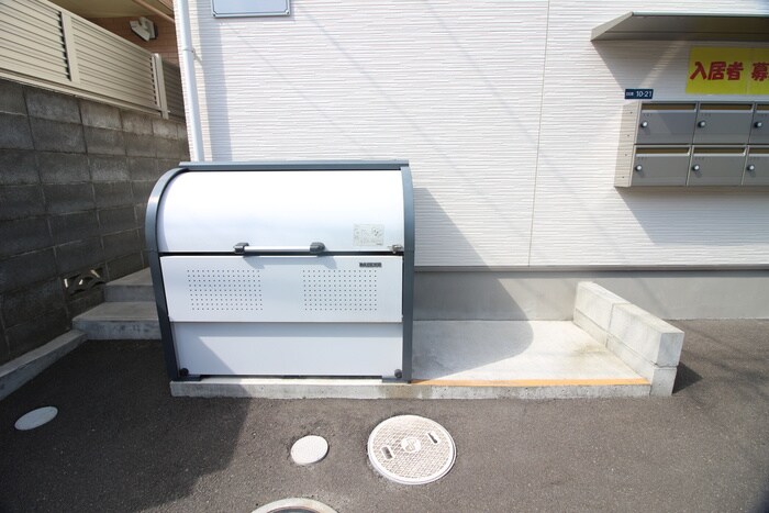 物件外観写真6　(建物設備)