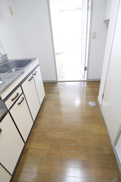 物件内観写真20　(廊下)