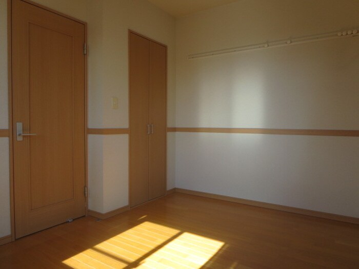 物件内観写真18　(居室)