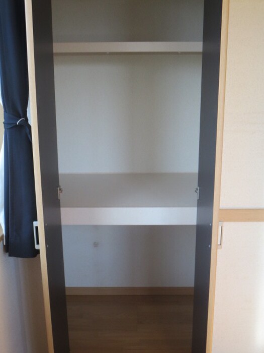 物件内観写真21　(収納)