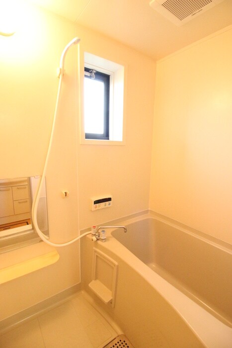 物件内観写真13　(バス／シャワールーム等)