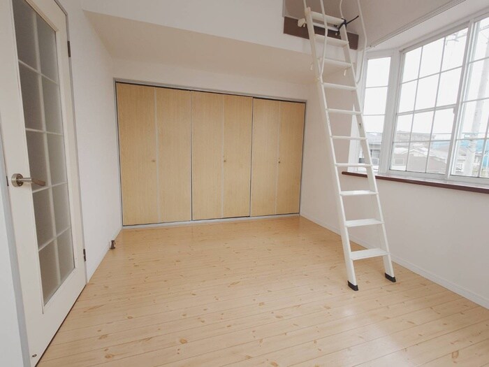 物件内観写真8　(居室)