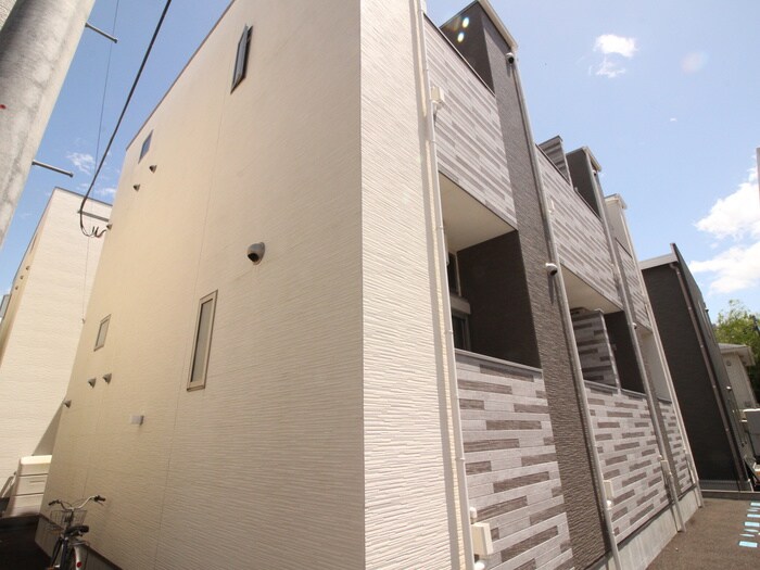 物件外観写真3　(外観写真)