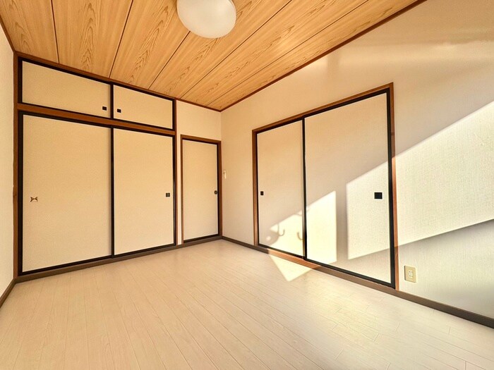 物件内観写真9　(居室)