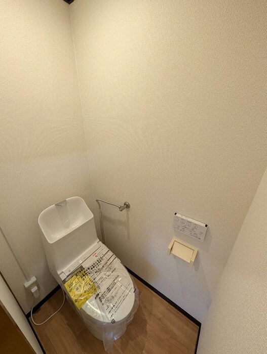 物件内観写真13　(トイレ)