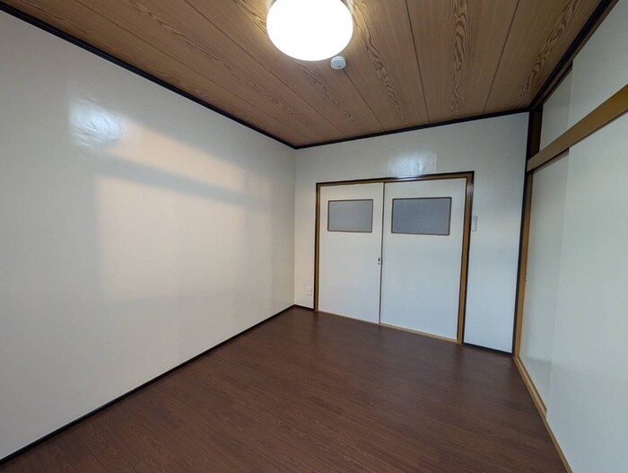 物件内観写真18　(居室)
