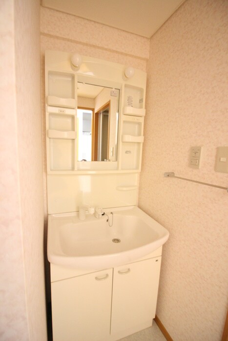 物件内観写真13　(洗面)