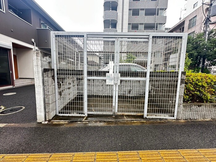 物件外観写真5　(外観写真)