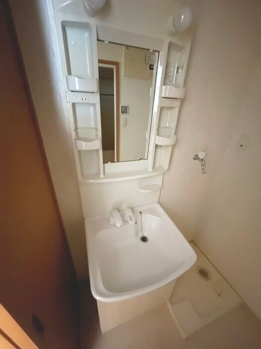 物件内観写真11　(洗面)