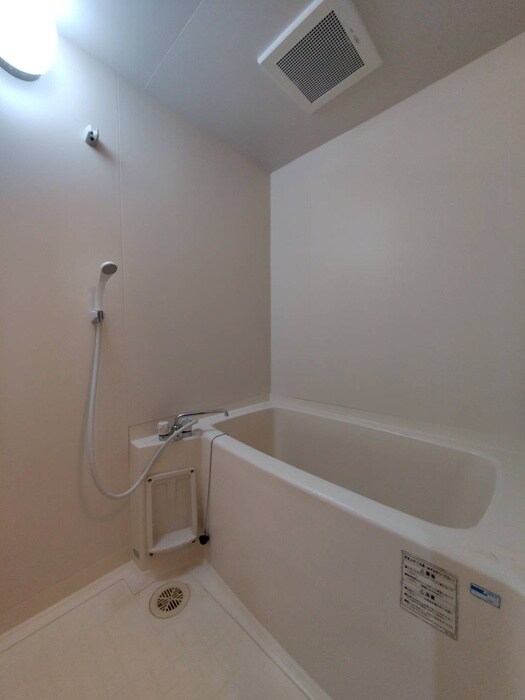 物件内観写真12　(バス／シャワールーム等)