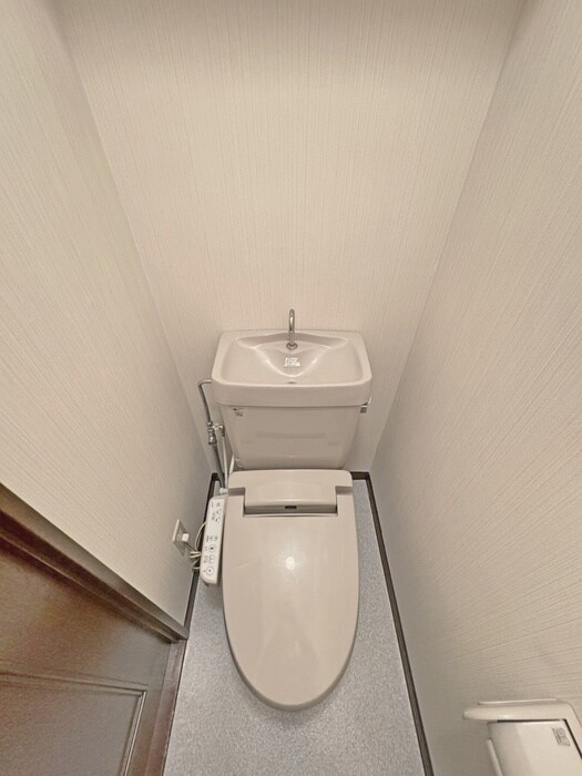 物件内観写真12　(トイレ)