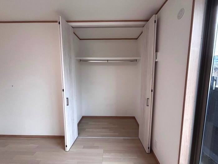 物件内観写真10　(収納)