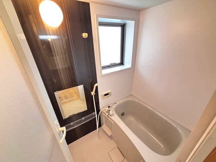 物件内観写真12　(バス／シャワールーム等)